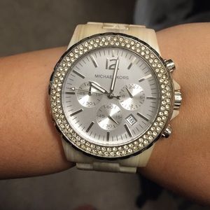 Michael Kors white ceramic runway watch